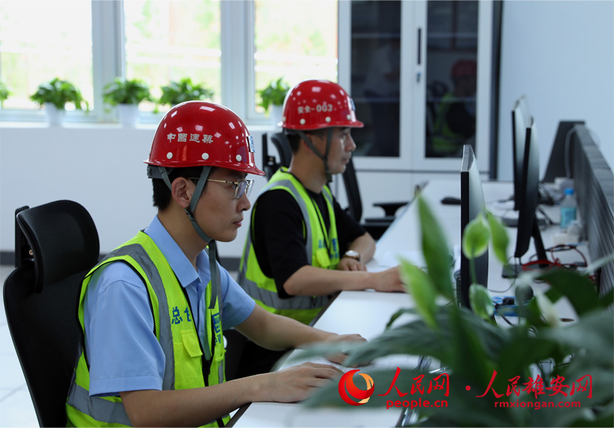 ˆTڌ헔MЌrO۰W ΟĔz