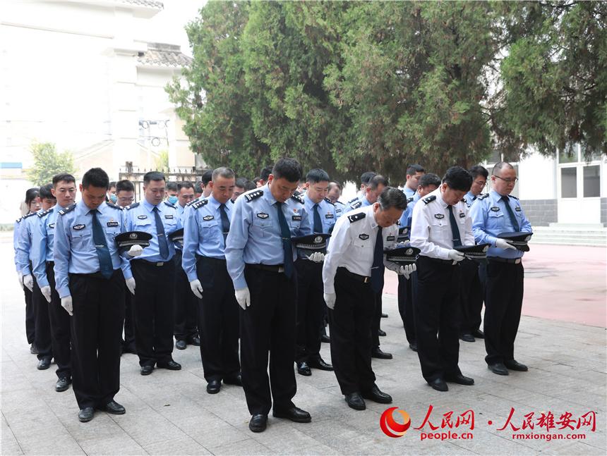 񾯂ÓñĬ҂_oMĳ羴c˼W ѩz