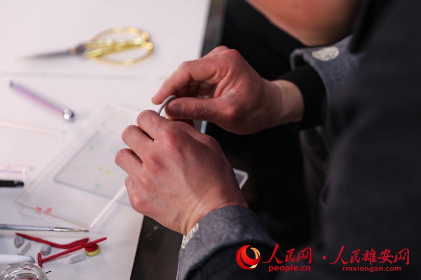 �D���������������ܡ����նա��ı��z��������z