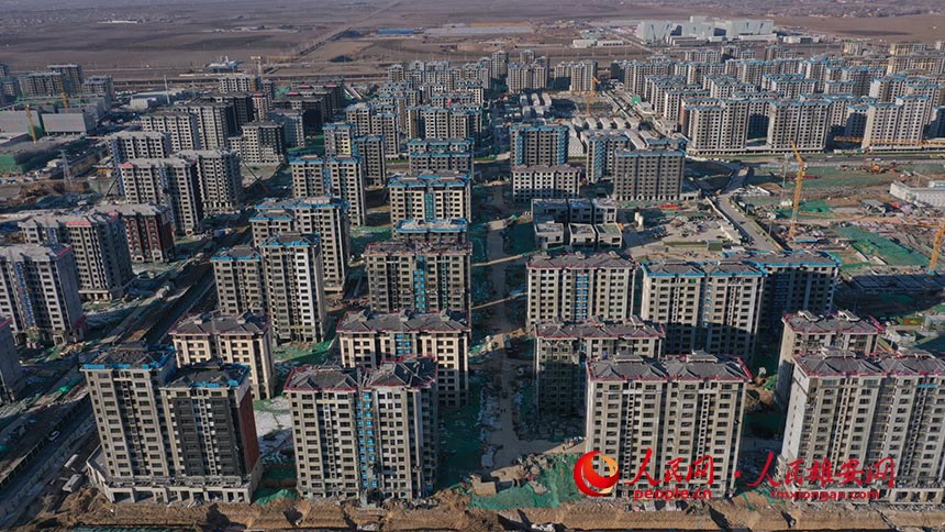 �D���۰��^����Ƭ�^������W ������z