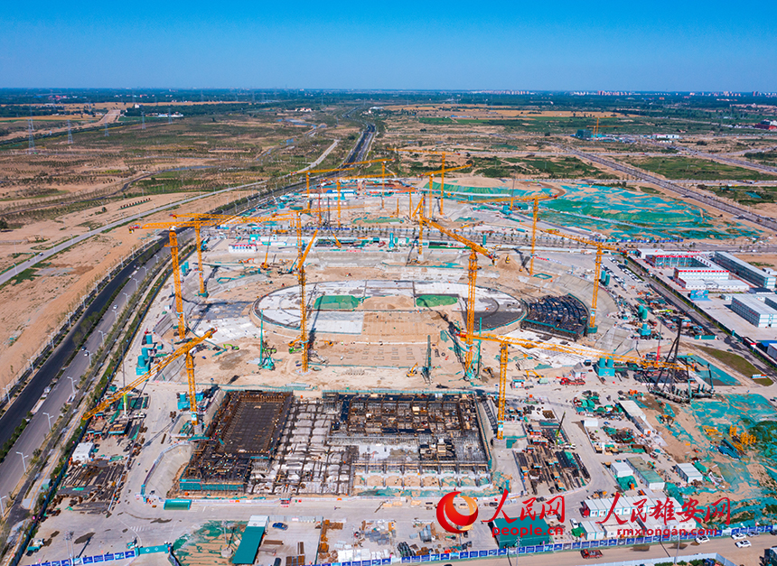 雄安新區啟動區體育中心項目建設現場。人民網 李兆民攝