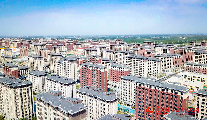 航拍雄安新區容西片區。人民網?宋燁文攝