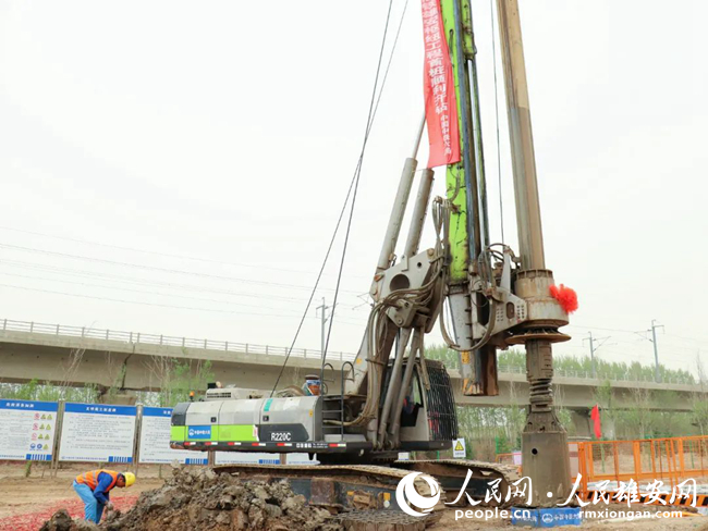 雄安樞紐工程施工現場。中鐵六局供圖