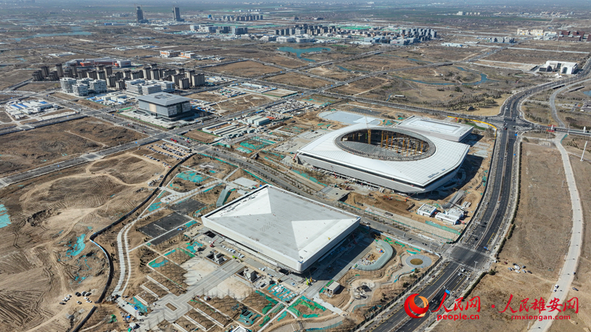 航拍雄安體育中心項目。人民網記者 李兆民攝