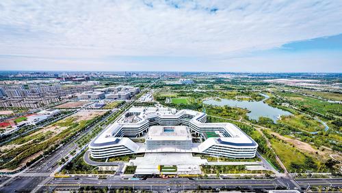 中國星網雄安總部辦公樓（2024年9月13日攝，無人機照片，資料片）。 新華社記者 牟 宇攝