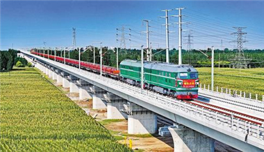 雄商高鐵全線進入鋪軌階段